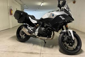 BMW F900XR