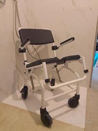 Sedia da doccia per disabili