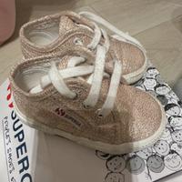 Scarpe superga neonata