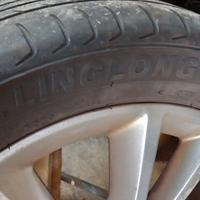 4 pneumatici estivi con cerchi opel