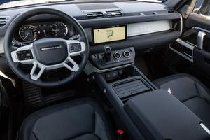LAND ROVER DEFENDER 90 X-DYNAMIC SE 3.0D MHEV 200