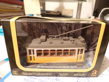 Modello tram lisbona
