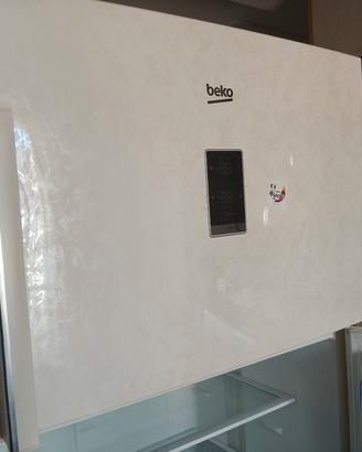 anta frigo beko e pensili interni