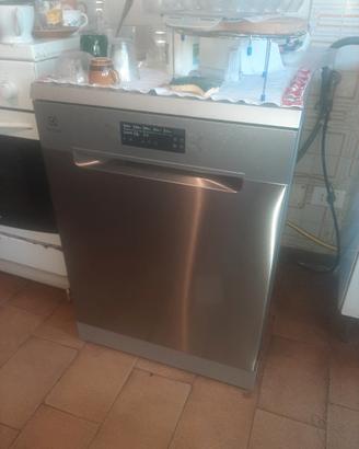 lavastoviglie rex electrolux