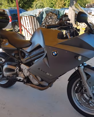 BMW f800st