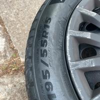 Cerchi con coppette Lancia y 2009