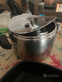 Pentola a pressione in acciaio