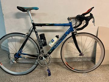 Bici da corsa professionale campagnolo