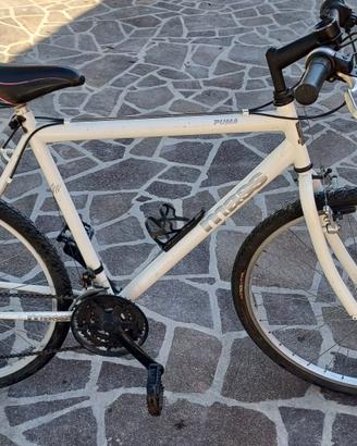 Bicicletta Mass mtb