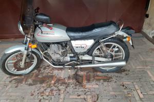 Moto Guzzi V 35 - 1984