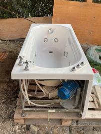 Vasca da bagno idromassaggio Revita