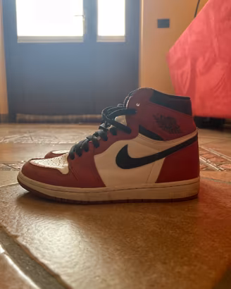 Air Jordan 1 Retro High Chicago - Taglia 42