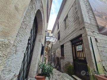PALAZZINA A SORA
