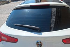 Giulietta per passare ad un altra macchina 