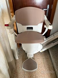 Montascale Stannah modello 420 Sirius