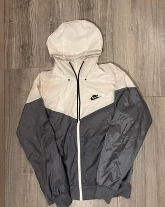 giacca a vento nike