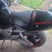 ricambi gsx r 750