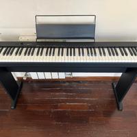 Pianoforte digitale CDP-S1000 comprensivo di stand