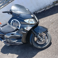 Yamaha Tmax 500