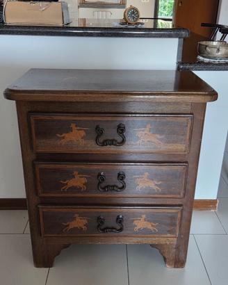 Comodino cassettiera in legno con intarsi