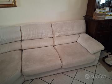 Divano con penisola Poltrone e Sofà