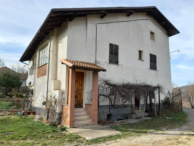 Casa in campagna ultima langa