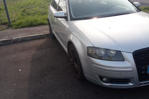 Audi A3, 2006, motore rotto 