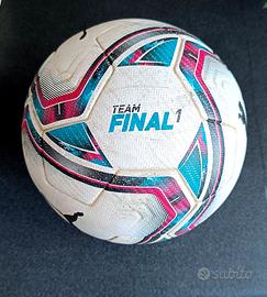Pallone calcio da gara Puma