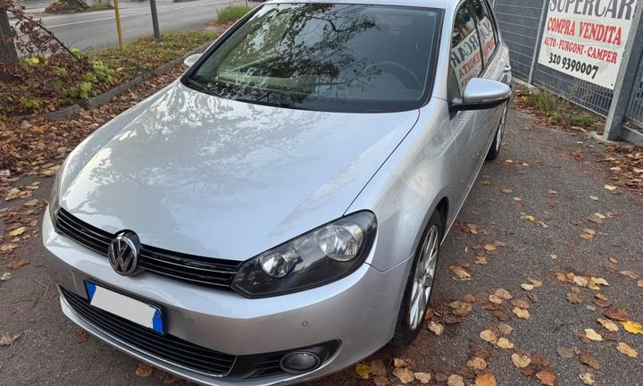 VW Golf 1.6 TDI 5p. Highline neopaten garanzia 12 