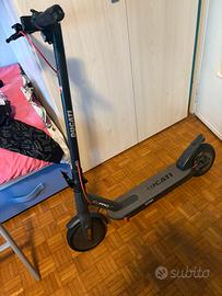 Monopattino elettrico ducati pro i evo