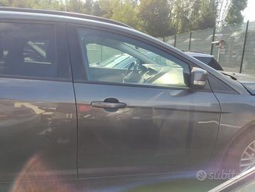 Porta anteriore dx nuda FORD FOCUS del 2015
