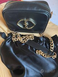 Tracolla motivi  nera pelle  con catena oro nuova