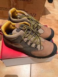 Scarpe antinfortunistiche