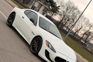 MASERATI GRANTURISMO SPORT 4.7 V8 460CV
