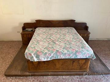 Camera da letto  fatta a mano anni 30