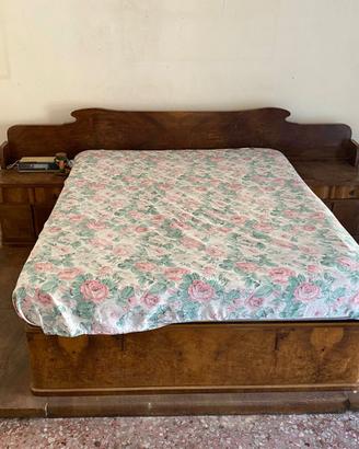 Camera da letto  fatta a mano anni 30