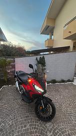 HONDA X-ADV 750 special edition zero sinistri