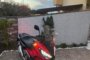 HONDA X-ADV 750 special edition zero sinistri