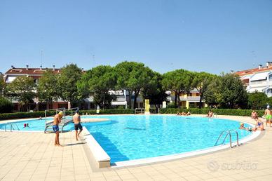 Trilocale residence con piscina, Levante