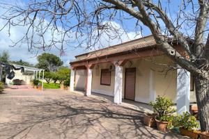 Villa o villino - Floridia