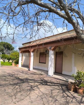 Villa o villino - Floridia