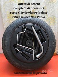 Ruota di scorta completa di accessori 