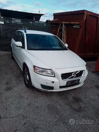 volvo v50 2012 ricambi