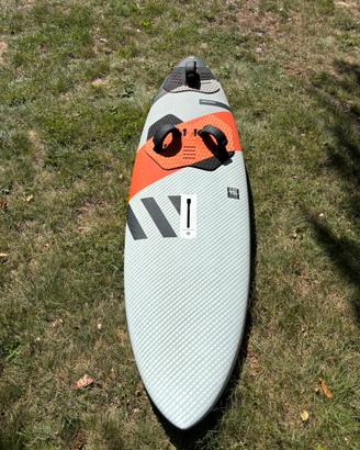 Tavola 104 litri frewave RRD 26 Carbon