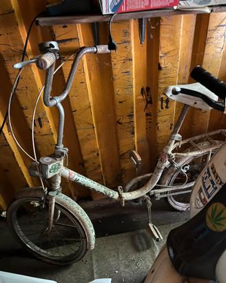 Bici Graziella flor