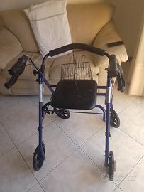 Deambulatore per uso interno ed esterno