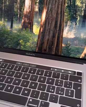 Apple MacBook Pro 16” 2019 i9 64GB RAM 2TB SSD