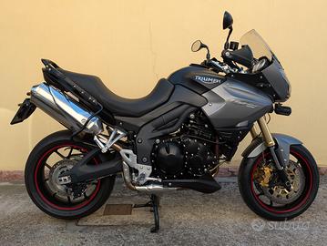 Triumph Tiger 1050