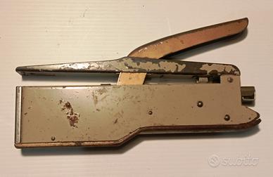 cucitrice a pinza Zenith modello 548/E