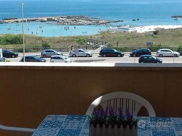 Fronte spiaggia di sabbia con garage Otranto